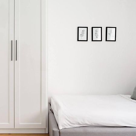 Hostgost Selected Suites - Molerova 9 Beograd Ngoại thất bức ảnh